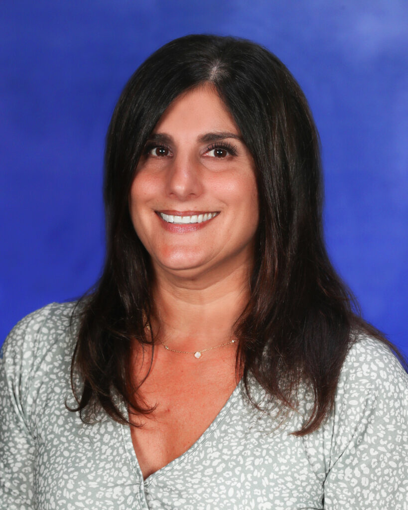 Nicole Popovitch-Administrative Assistant